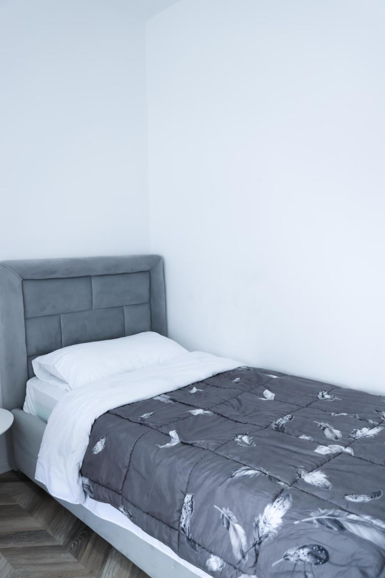Family Apartment Τίρανα Εξωτερικό φωτογραφία
